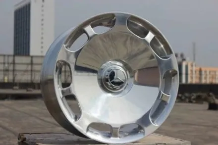 [BENZ] 벤츠 휠의 모든것! 아니 벤츠휠이 이렇게 싸다고? 진짜보다 더 진짜같은 낭만무역의 벤츠 휠튜닝 제품! / 충청 금산