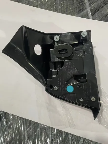 [TESLA] 테슬라 모델3, 모델Y 테일램프 정품, 애프터부품, 낭만무역 테슬라부품,파츠수입 / 충청 금산
