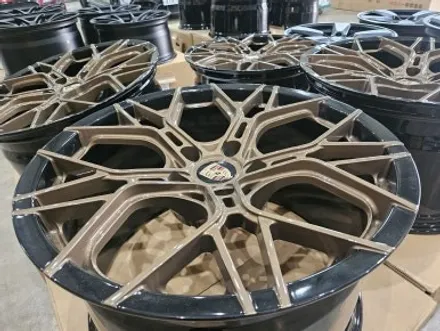 [WHEEL] 단 하나뿐인 휠, 차량별 맞춤 단조 911·머스탱·파나메라 전용 커스텀 오더메이드! / 충청 금산