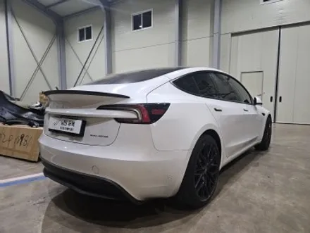 [TESLA] 모델3 하이랜드 퍼포먼스 범퍼 PP재질로 더욱 완벽한 순정형 타입 최신파츠 1:1 국내최초 컨버전 / 충청 금산