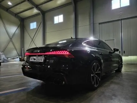 [AUDI] 아우디 A7 준신형 차량을 최신형 RS7으로 풀 컨버전 / 충청 금산