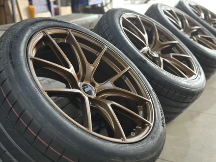 [WHEEL] 초경량 풀 단조 커스텀 20인치 휠 장착기-반무광 브론즈의 완벽한 피팅감! / 충청 금산