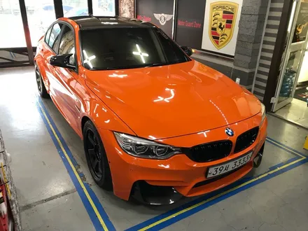 부천랩핑 퍼포먼스 bmw f80 m3 다크그레이유광필름 전체랩핑시공 / 부천 상이로