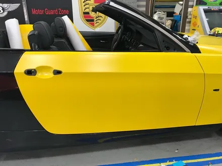 bmw e93 328 컨버터블 반무광랩핑 사틴옐로우 전체랩핑시공 부천랩핑 / 부천 상이로
