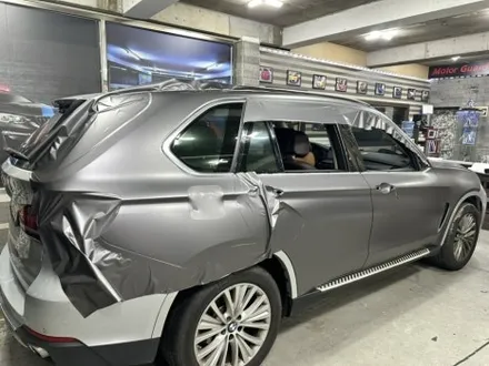 bmw x5 사틴 다크 그레이 전체 랩핑 및 크롬 죽이기 랩핑 완성![모터가드존 본점] / 부천 상이로