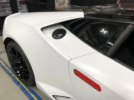 인천 랩핑 슈퍼카 람보르기니 우리칸 교황에디션 전체랩핑 시공으로 완성! / 부천, 광명, 시흥