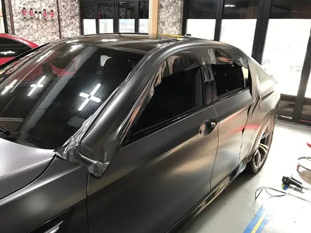 부천 랩핑 bmw f10 m5 사틴 다크 그레이 전체랩핑 프로즌 그레이 랩핑 / 부천 상이로