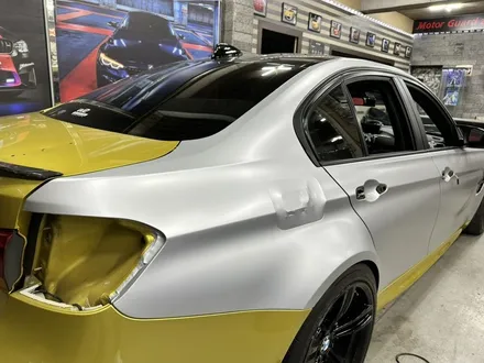 bmw m3 래핑 색상은 사틴 실버 메탈릭 전체랩핑 시공 (f80) / 부천, 광명, 시흥