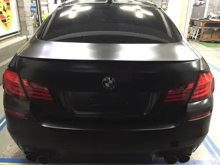 부천랩핑 bmw f10 530d 사틴 블랙 전체랩핑 반무광 랩핑 블랙포스 / 부천 상이로