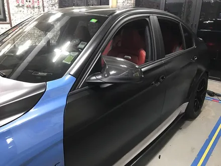 부천랩핑 신형 bmw m3 사틴 블랙 전체 랩핑 및 래드 데칼 랩핑 반무광 랩핑 / 부천 상이로