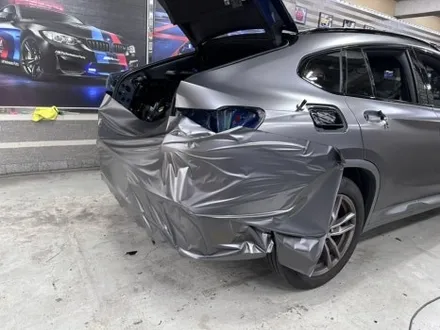 부천 신형 bmw x4 색상이고민? 사틴 다크그레이 랩핑 추천!! / 부천 상이로