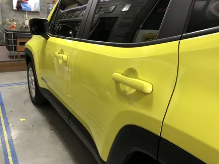 부천랩핑 jeep 지프 레니게이드 형광옐로우 전체랩핑 / 부천, 광명, 시흥