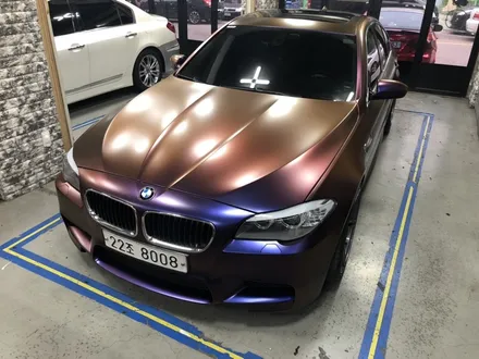 부천자동차랩핑 bmw m5 사틴 롤링썬더필름 카멜레온 전체랩핑시공 / 부천, 광명, 시흥