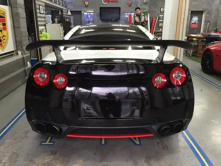부천랩핑 닛산GT-R 화이트펄 전체랩핑 및 부분랩핑 커스텀 데칼 랩핑시공 / 부천 상이로