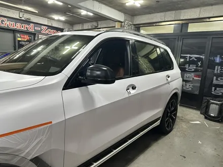 부천 랩핑 bmw x7 사틴 화이트 무광 전체 랩핑 및 크롬 죽이기 랩핑완성! / 부천 상이로