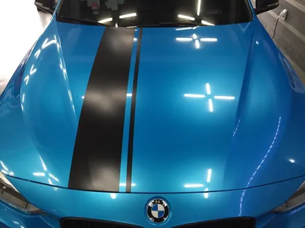 부천 랩핑 bmw 320d f30 바하마 블루 펄 전체랩핑 및 m 퍼포먼스 데칼 랩핑 / 부천 상이로