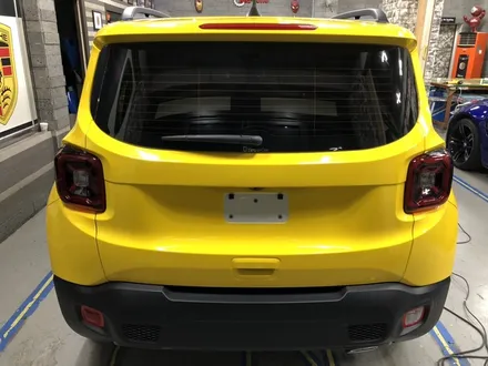 인천부천랩핑 지프 jeep 레니게이드 다크옐로우 유광필름 전체랩핑시공 / 부천, 광명, 시흥