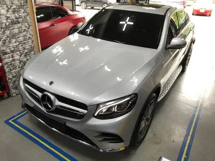 부천랩핑 신형 벤츠GLC220d 4matic 블랙사틴 전체랩핑시공 / 부천 상이로