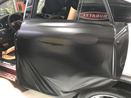 부천랩핑 신형 벤츠GLC220d 4matic 블랙사틴 전체랩핑시공 / 부천 상이로
