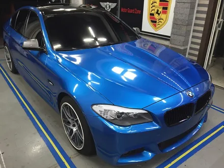 부천 랩핑 에스틸 블루 랩핑+부천전체랩핑+브라이트 블루 메탈릭 랩핑+bmw f10 550d / 부천 상이로