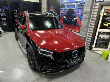 벤츠 신형 glb 35 amg 버건디 래드 마이바흐 스타일 투톤랩핑 및 카본 유광 포인트 랩핑 완성! / 부천, 광명, 시흥