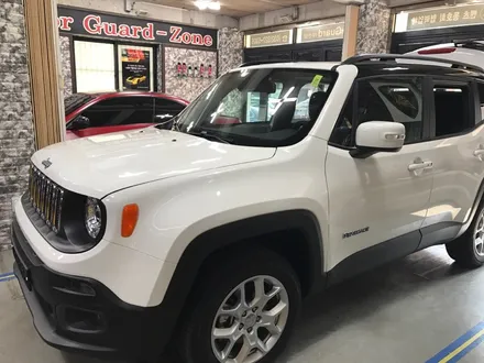 부천랩핑 지프(jeep)레니게이드 4x4 화이트아이보리 전체랩핑 / 부천 상이로