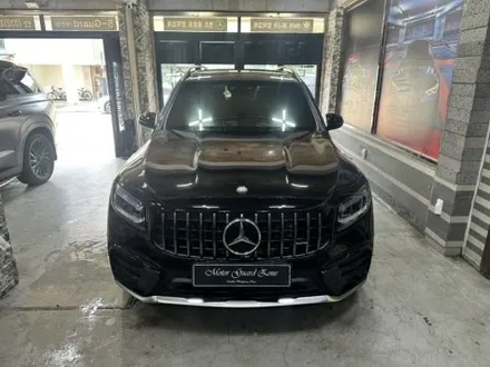 벤츠 신형 glb 35 amg 버건디 래드 마이바흐 스타일 투톤랩핑 및 카본 유광 포인트 랩핑 완성! / 부천, 광명, 시흥