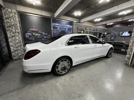 벤츠 마이바흐 s560 흔지 않은 화이트 컬러!전체 랩핑으로 분위기 반전! / 부천 상이로