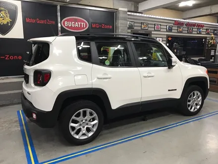 부천랩핑 지프(jeep)레니게이드 4x4 화이트아이보리 전체랩핑 / 부천 상이로