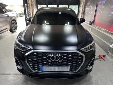 신형 아우디 Q3 40TFSI 사틴블랙 전체 랩핑 이벤트! 순정 같은 고급스러움을 완성한 프리미엄 랩핑 시공 후기 / 부천 상이로