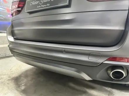 bmw x5 사틴 다크 그레이 전체 랩핑 및 크롬 죽이기 랩핑 완성![모터가드존 본점] / 부천 상이로