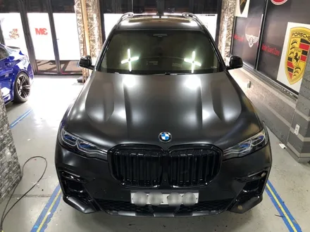 부천랩핑 bmw x7 30d 쉐도우블랙 랩핑 사틴블랙전체랩핑 / 부천, 광명, 시흥