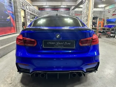 bmw m3 이런 컬러는 어때? 고광택 pet 필름 사파이어 블루 랩핑! / 부천 상이로