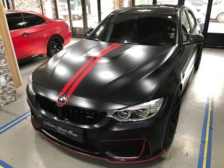 부천랩핑 신형 bmw m3 사틴 블랙 전체 랩핑 및 래드 데칼 랩핑 반무광 랩핑 / 부천 상이로