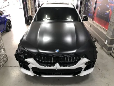 신형 bmw x4 xdrive 40i 사틴 블랙 랩핑 및 크롬 죽이기 작업 / 부천, 광명, 시흥