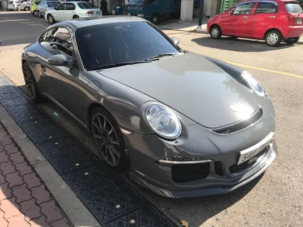 부천래핑 밀리터리스타일 포르쉐 까레라911gts 튜닝버전 다크그레이유광 전체래핑으로 변신완성! / 부천 상이로