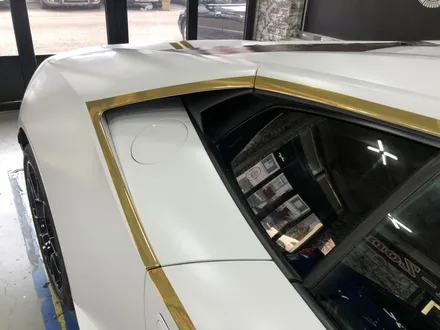 인천 랩핑 슈퍼카 람보르기니 우리칸 교황에디션 전체랩핑 시공으로 완성! / 부천, 광명, 시흥