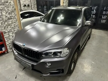 bmw x5 사틴 다크 그레이 전체 랩핑 및 크롬 죽이기 랩핑 완성![모터가드존 본점] / 부천 상이로