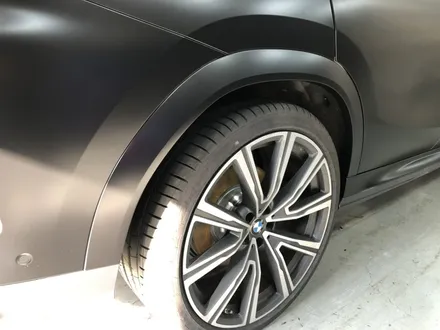 신형 bmw x4 xdrive 40i 사틴 블랙 랩핑 및 크롬 죽이기 작업 / 부천, 광명, 시흥