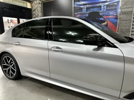 신형 bmw g30 530i 랩핑작업하기 사틴 실버메탈릭 전체랩핑 / 부천, 광명, 시흥