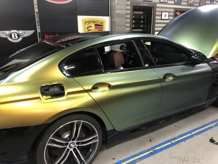 인천부천자동차랩핑 bmw 640d m 사틴 스프링플래쉬 카멜레온필름 전체랩핑 / 부천, 광명, 시흥