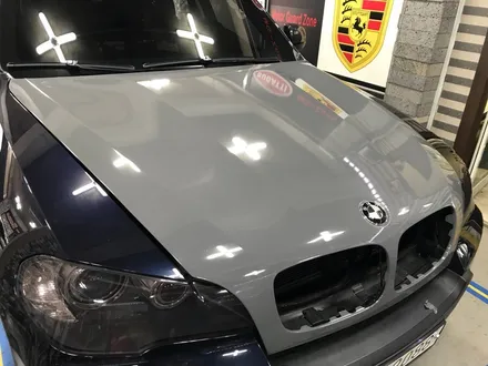 부천랩핑 밀리터리느낌 bmwx5 다크그레이유광 전체랩핑시공 인기짱! / 부천 상이로