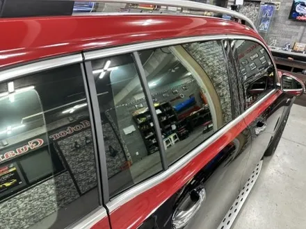 벤츠 신형 glb 35 amg 버건디 래드 마이바흐 스타일 투톤랩핑 및 카본 유광 포인트 랩핑 완성! / 부천, 광명, 시흥