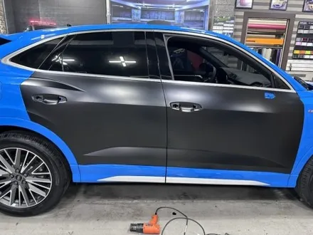 신형 아우디 Q3 40TFSI 사틴블랙 전체 랩핑 이벤트! 순정 같은 고급스러움을 완성한 프리미엄 랩핑 시공 후기 / 부천 상이로