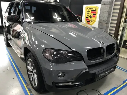 부천랩핑 밀리터리느낌 bmwx5 다크그레이유광 전체랩핑시공 인기짱! / 부천 상이로