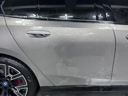 신차 신형 bmw 5시리즈 클리프 디자인 코어 ppf 필름  전체 랩핑 시공 [부천랩핑 모터가드존] / 부천 상이로