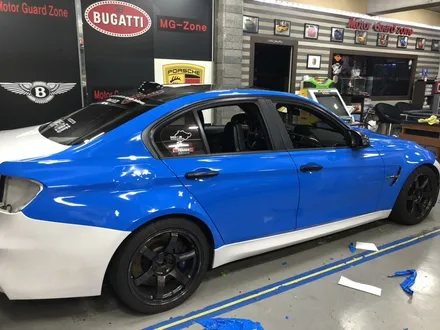 #부천랩핑 bmw #m3 #인텐스블루유광필름 #전체랩핑시공 모터가드존 본점 / 부천 상이로