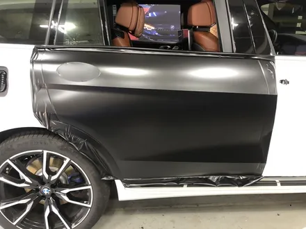 인천 자동차랩핑 bmw x7 m50i 다크쉐도우 에디션 스타일 랩핑작업 / 부천, 광명, 시흥