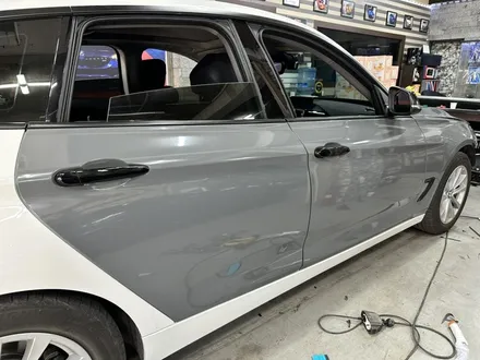 bmw 3시리즈 GT 다크 그레이 유광 으로 전체랩핑 완성! / 부천, 광명, 시흥