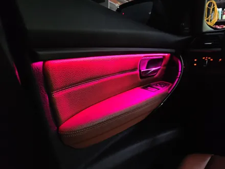 bmw 320d 엠비언트 라이트 낮은 순정 광량 업그레이드 [안산 맨즈카스토리] / 안산,시흥,화성